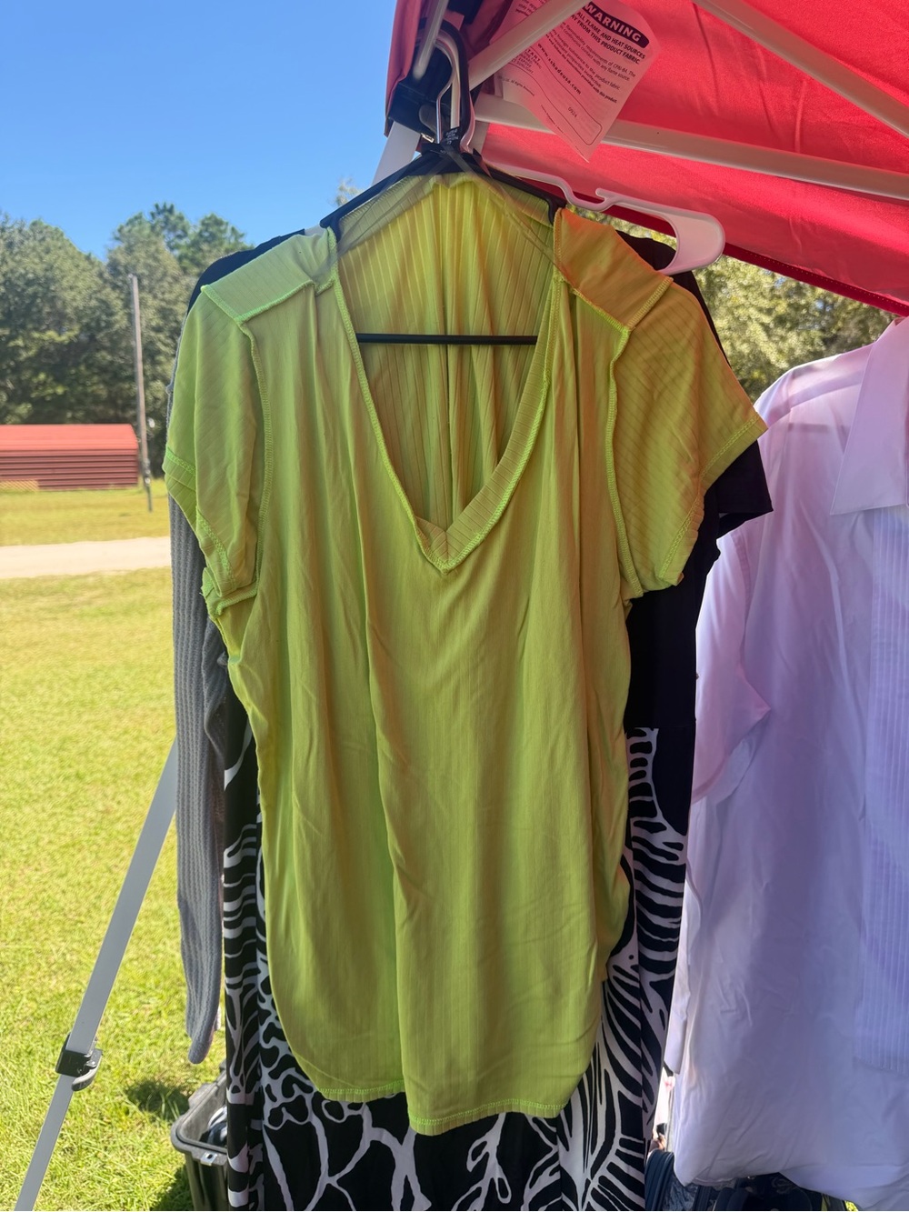 Women's Lime V-Neck Short Sleeve Top